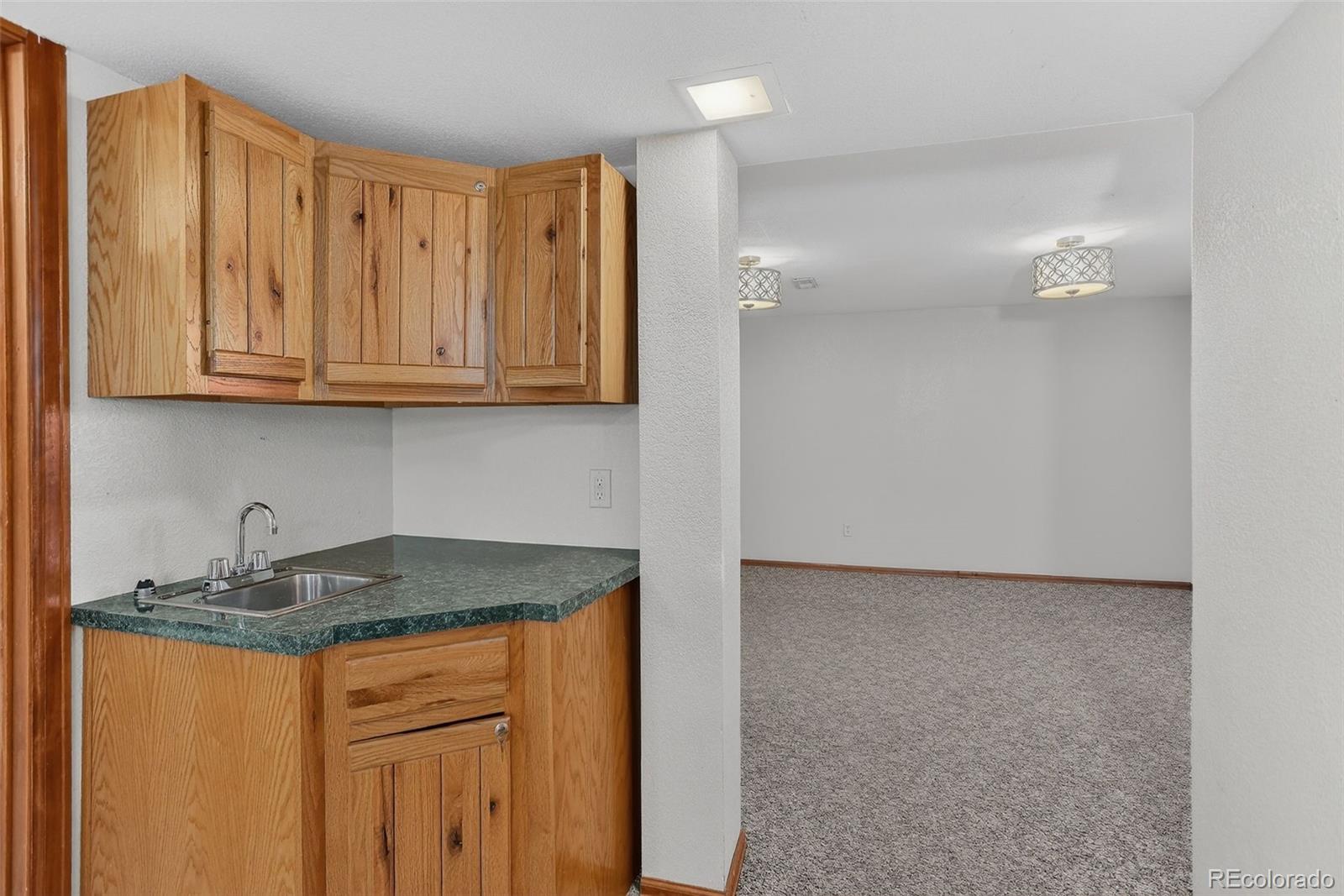 4008 Ashcroft Avenue