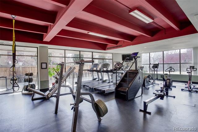 1433 N Williams Street Unit: 407