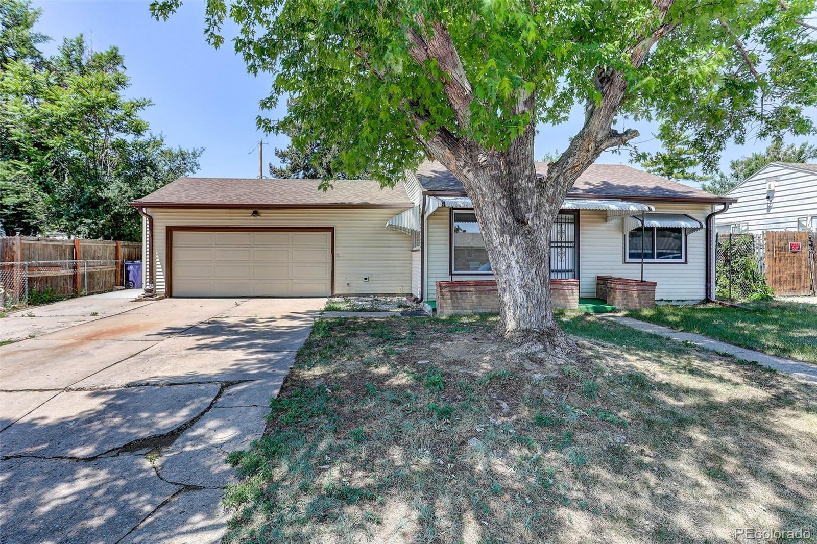 1081 S Knox Court