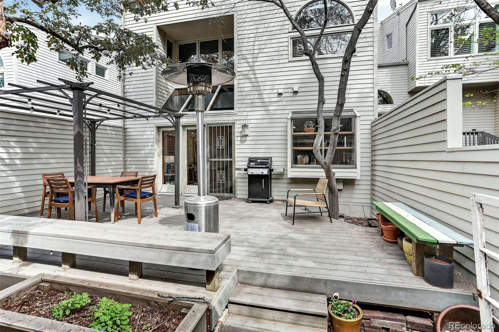 353 Harrison Street