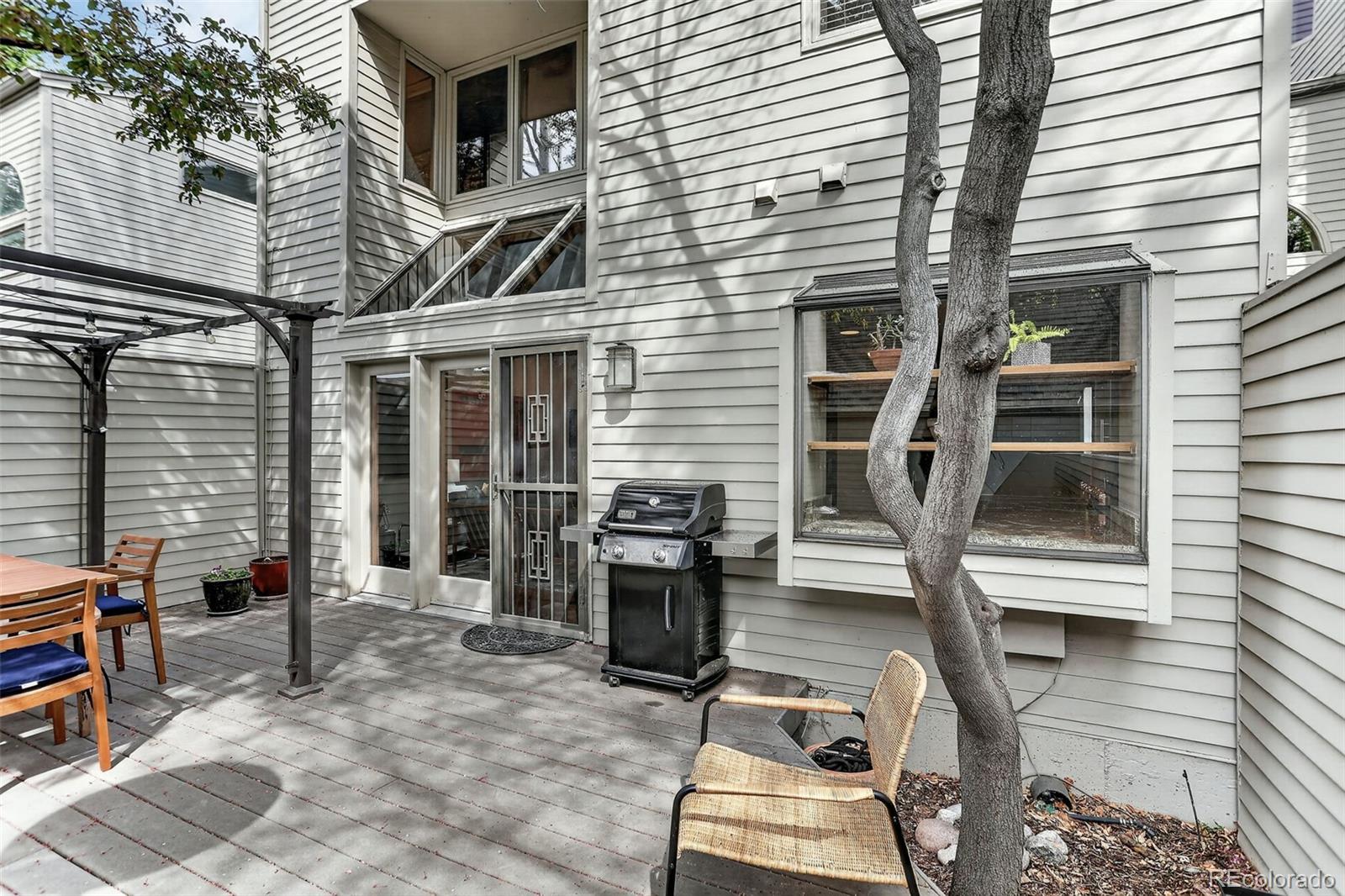 353 Harrison Street