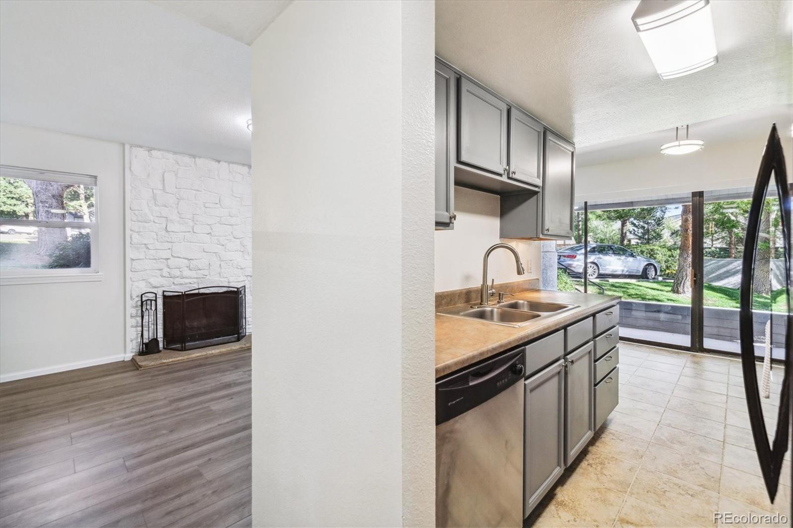 6480 S Dayton Street Unit: M02