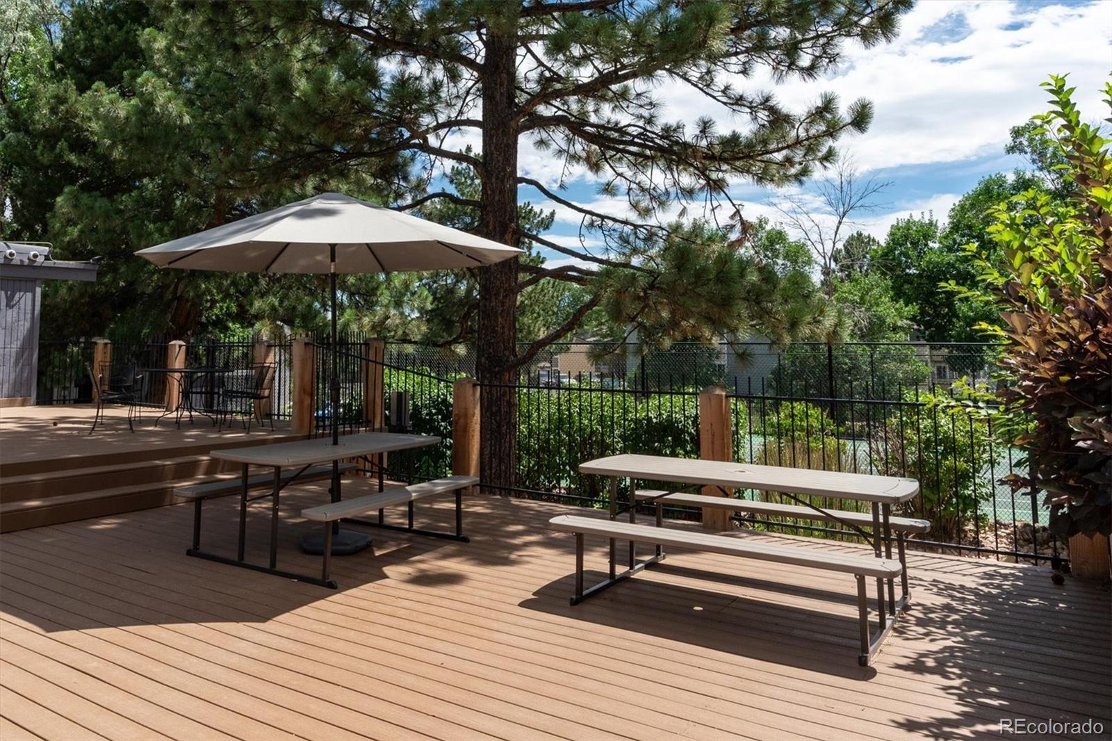 6480 S Dayton Street Unit: M02