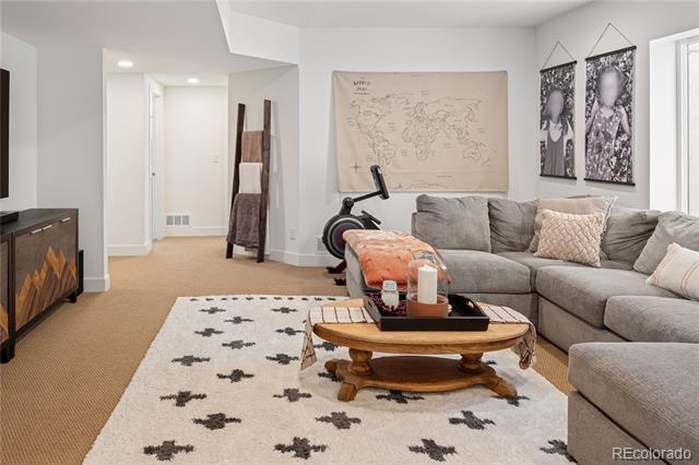 2855 Pawnee Creek Drive