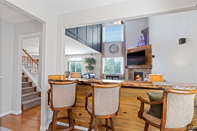 82 S Newbern Way