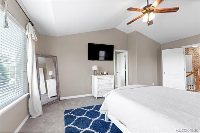 82 S Newbern Way