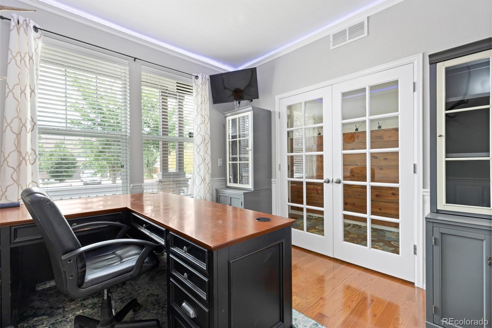 82 S Newbern Way
