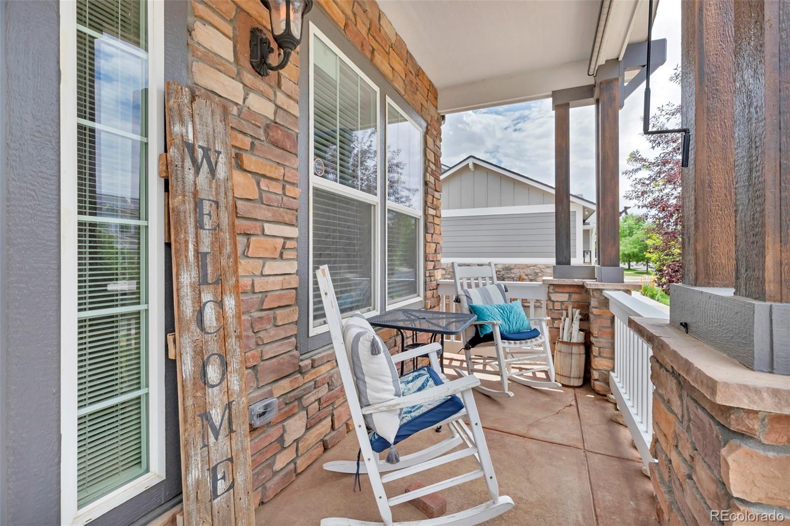 82 S Newbern Way