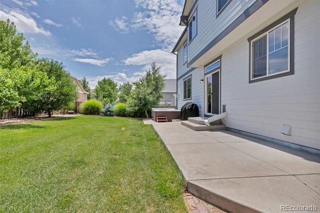 82 S Newbern Way