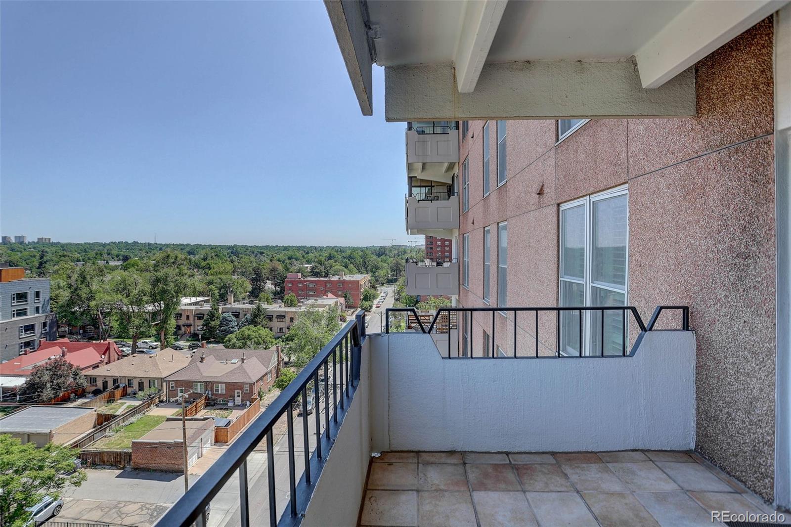 130 N Pearl Street Unit: 808