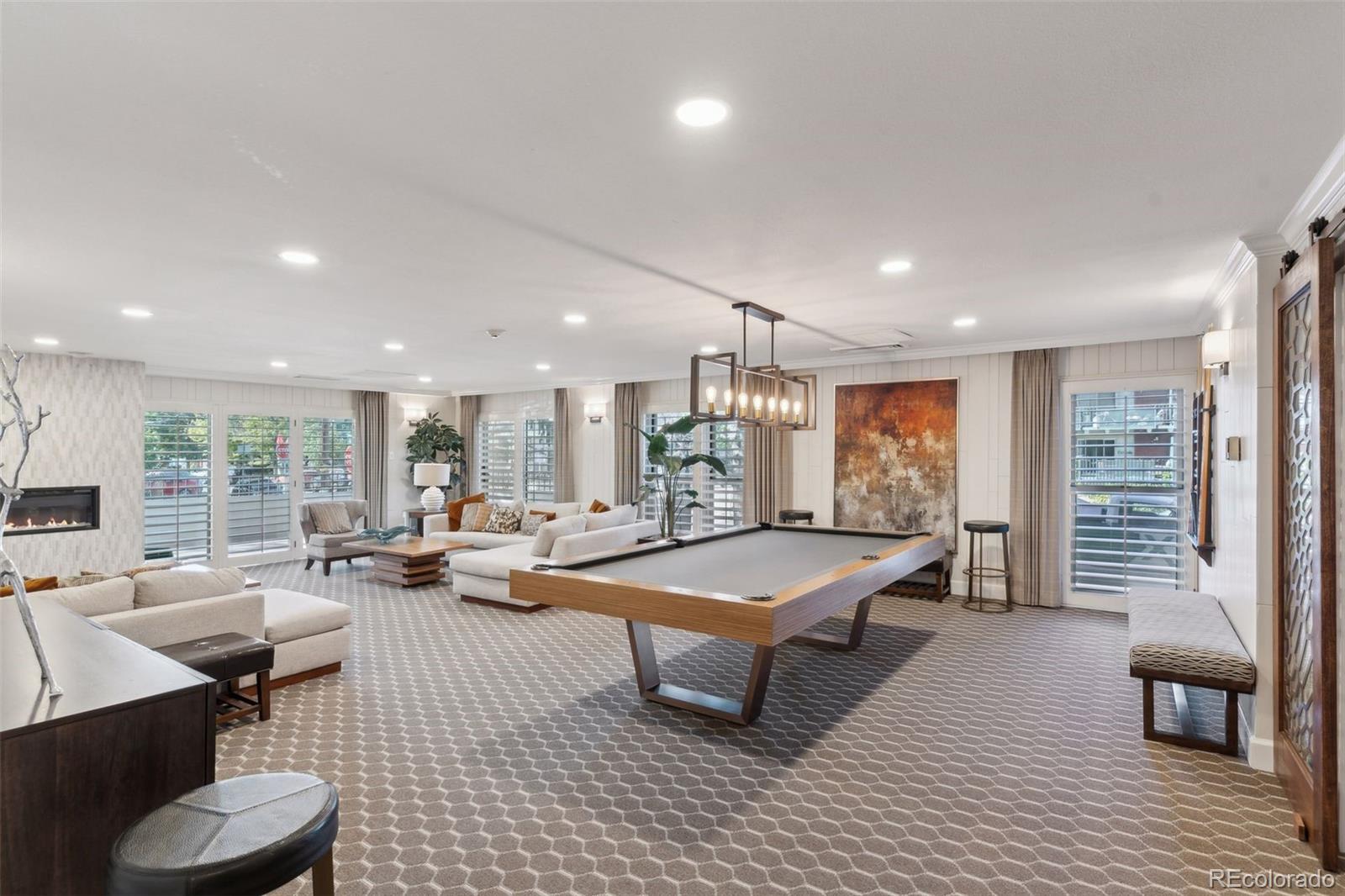 130 N Pearl Street Unit: 808