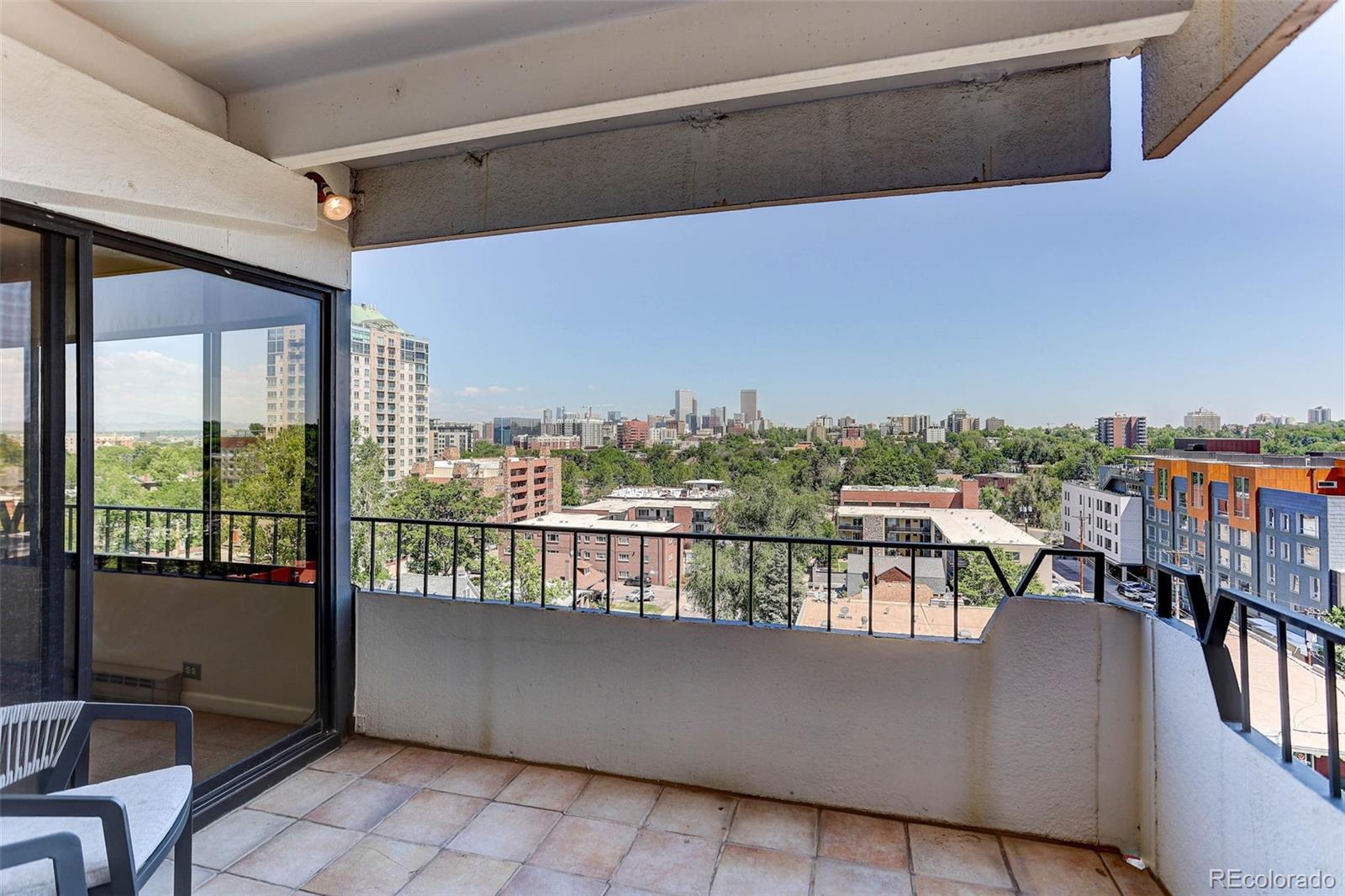 130 N Pearl Street Unit: 808