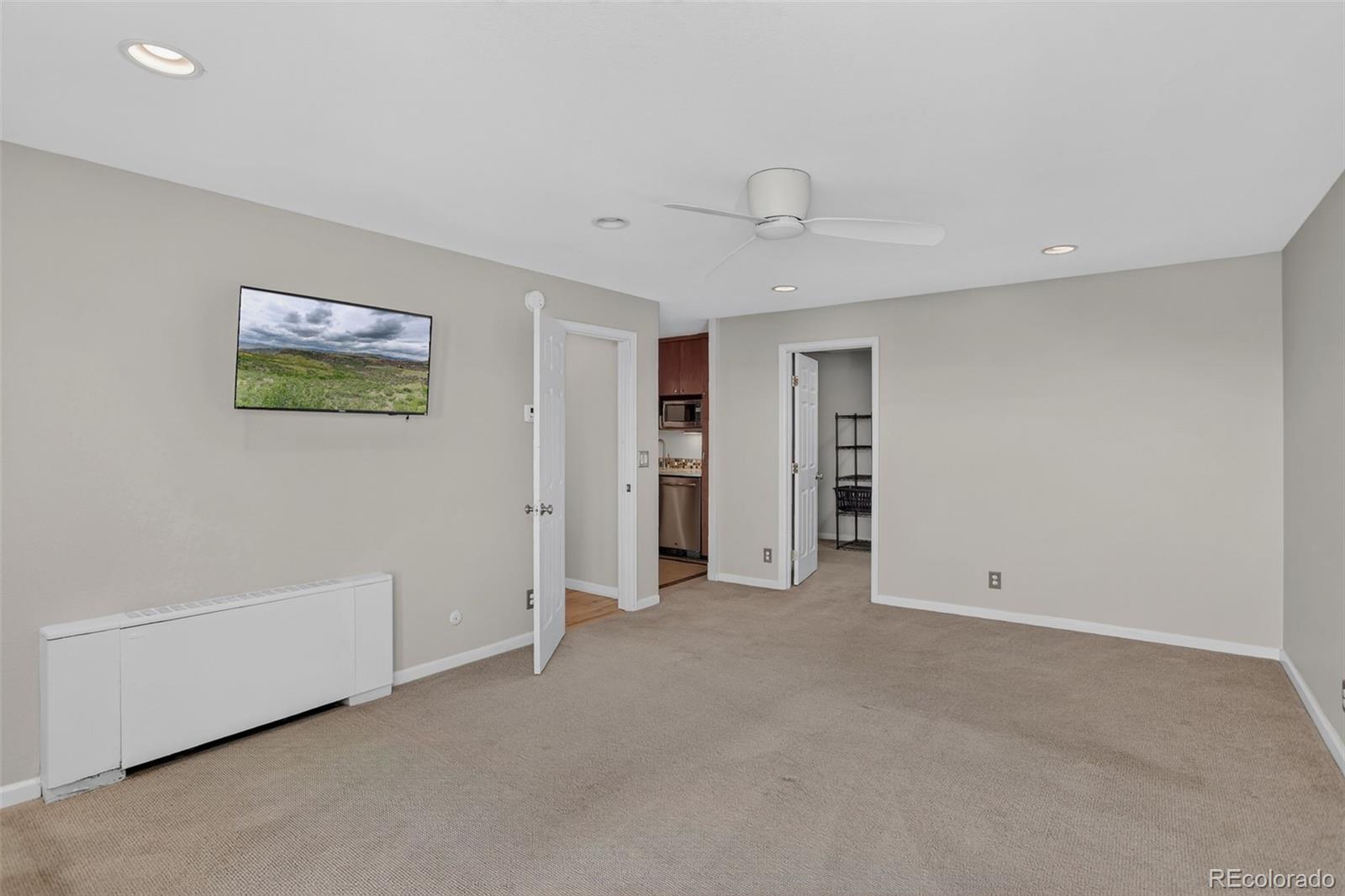 130 N Pearl Street Unit: 808