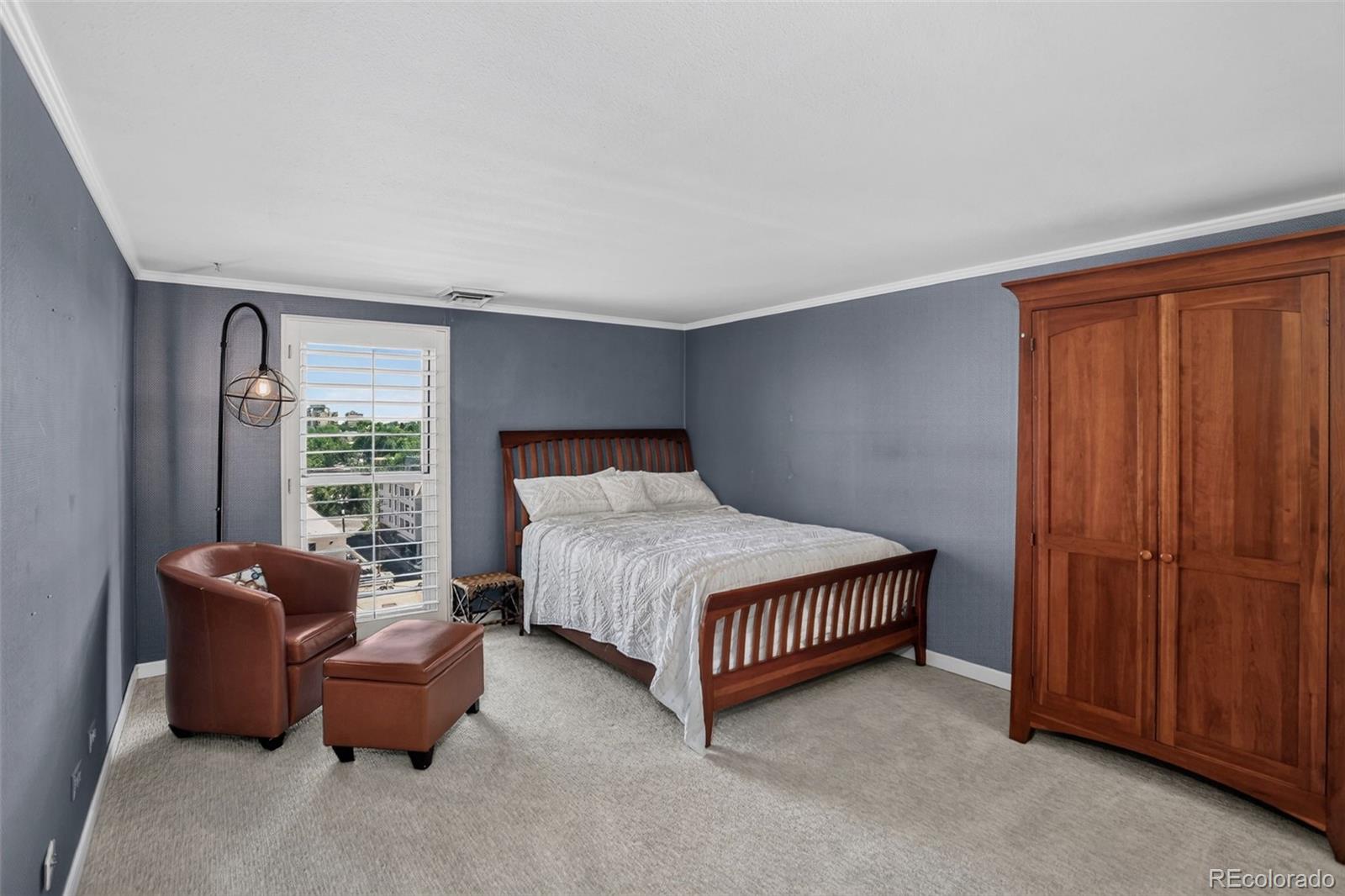 130 N Pearl Street Unit: 808