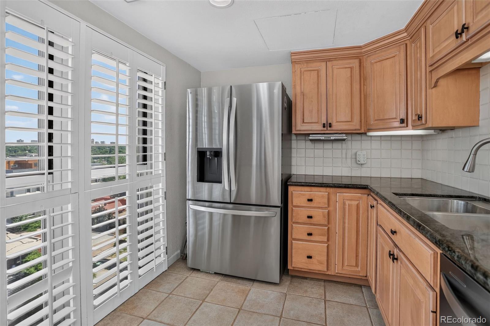 130 N Pearl Street Unit: 808