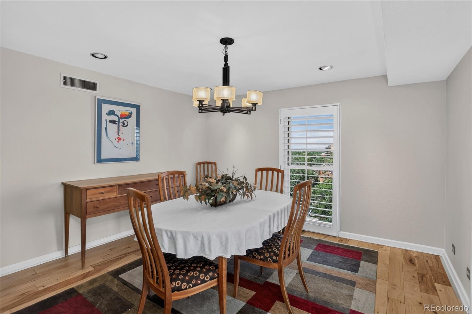 130 N Pearl Street Unit: 808