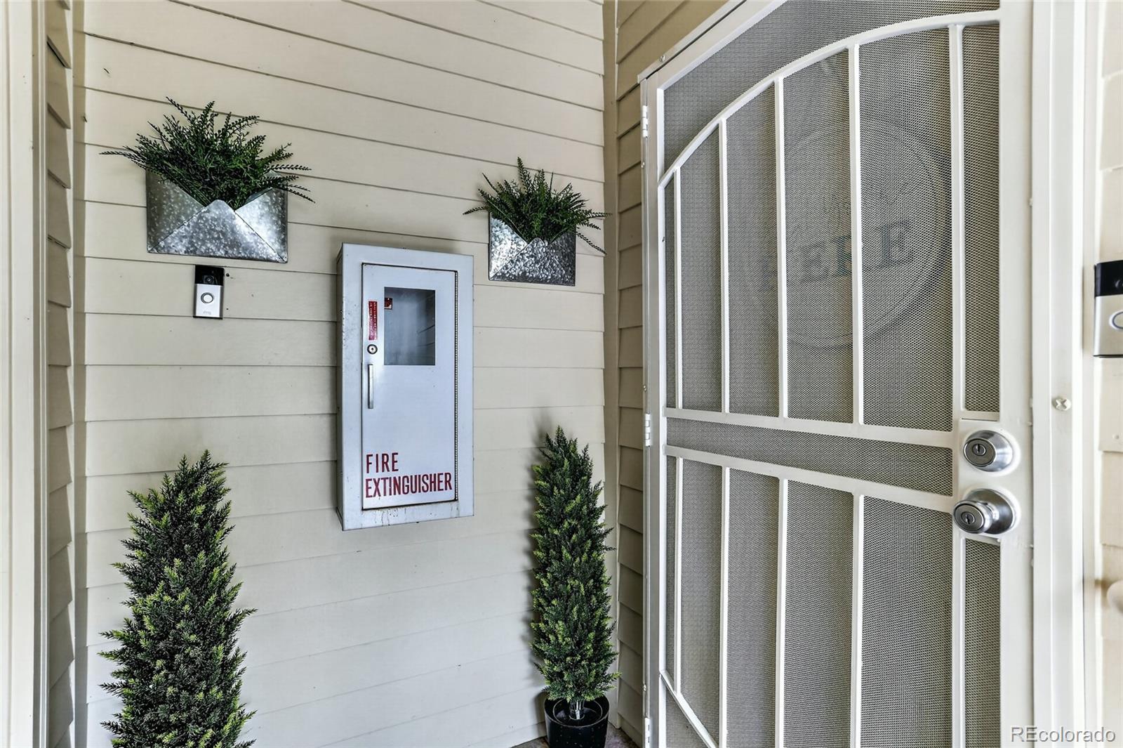 2828 Syracuse Street Unit: 222