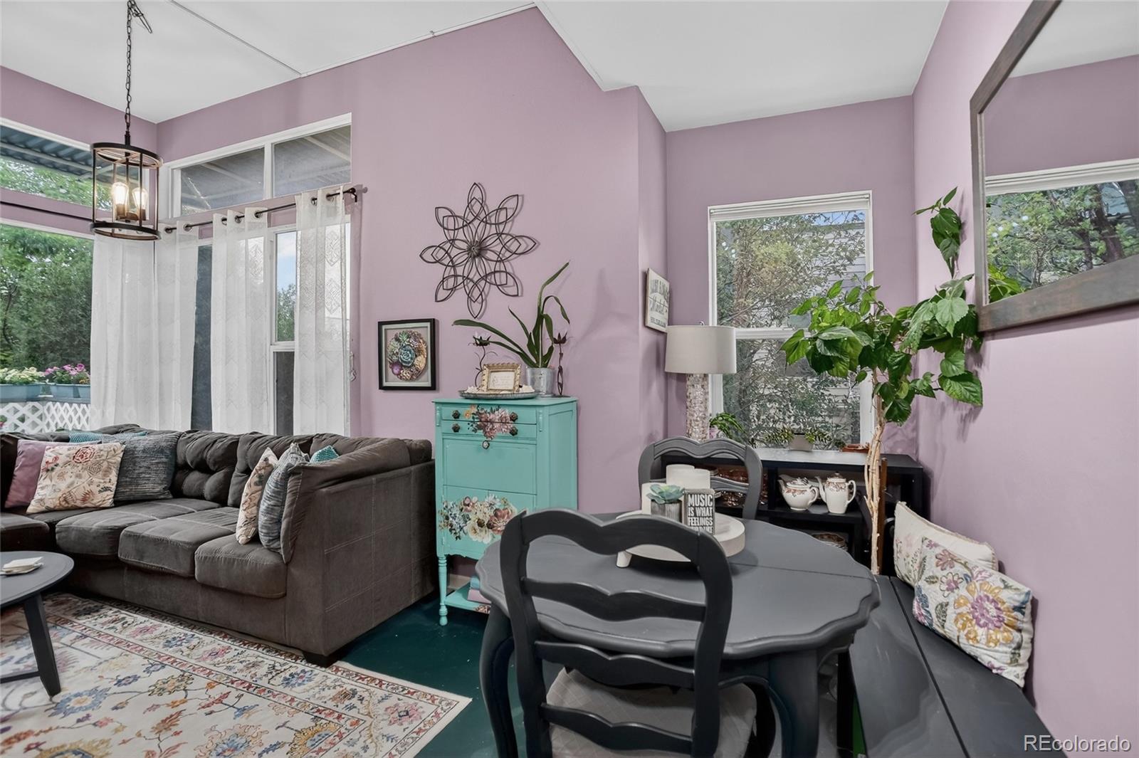 2828 Syracuse Street Unit: 222