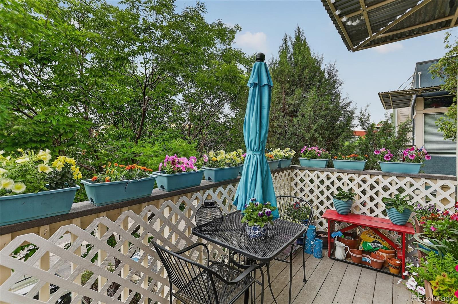 2828 Syracuse Street Unit: 222