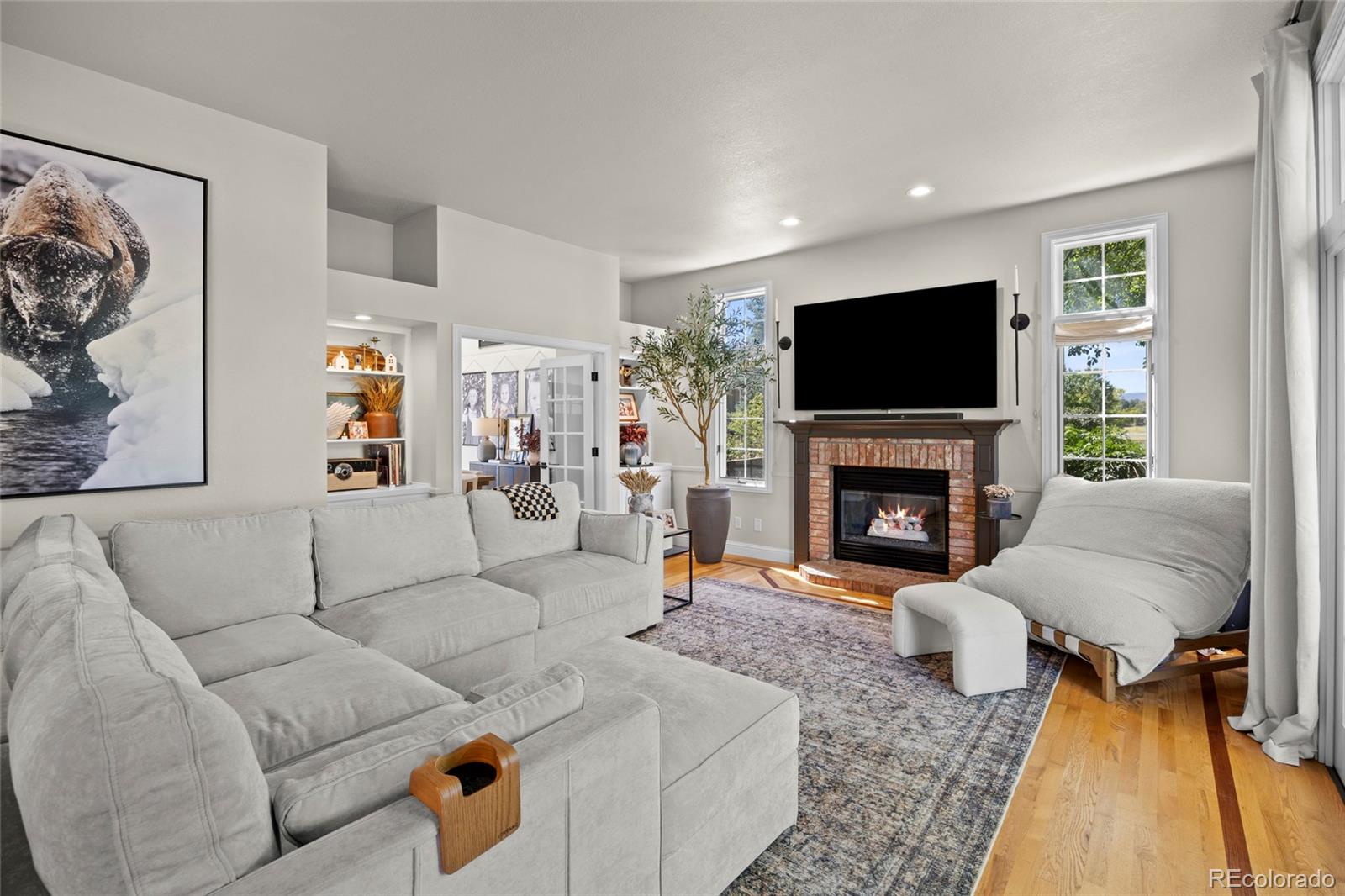 983 Logan Court