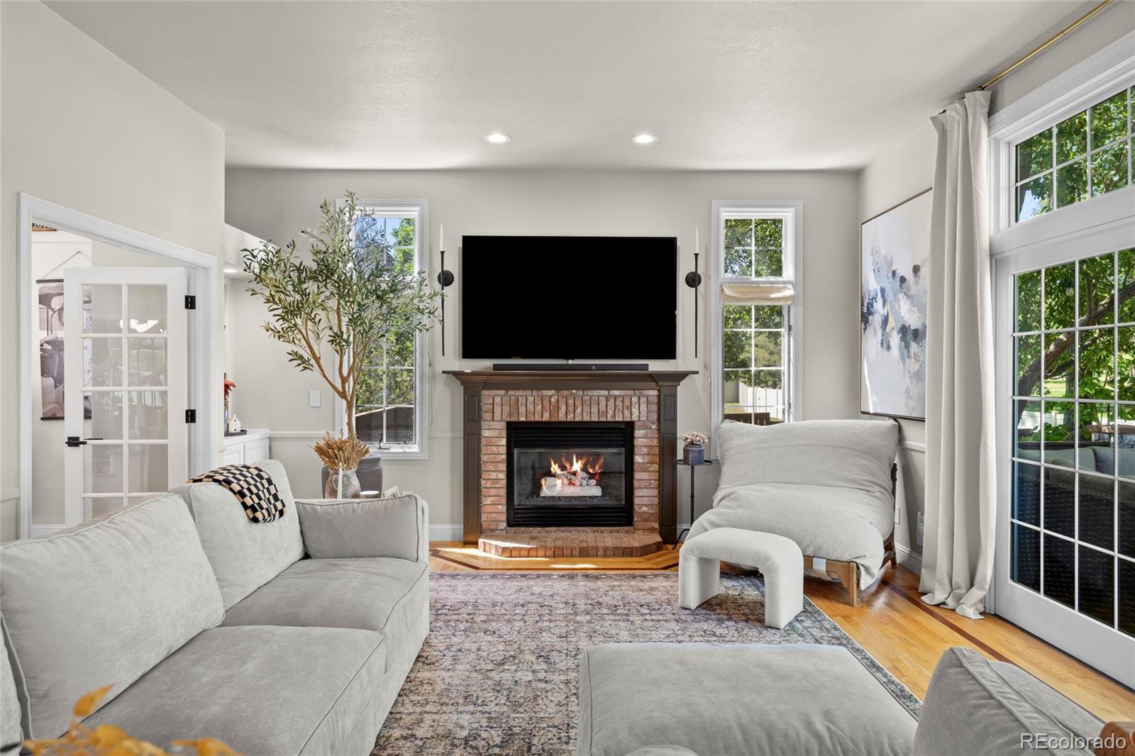983 Logan Court