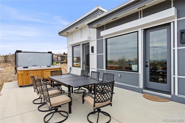 903 Paragon Drive