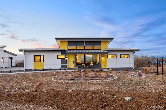 903 Paragon Drive