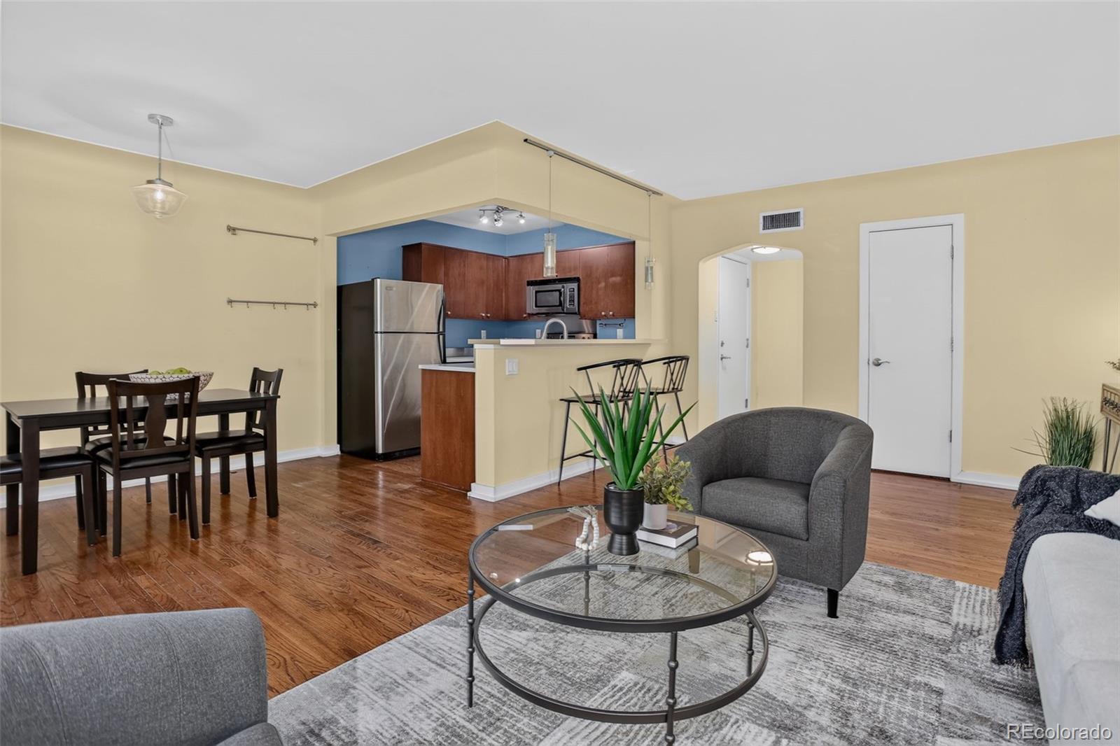 636 N Washington Street Unit: 101