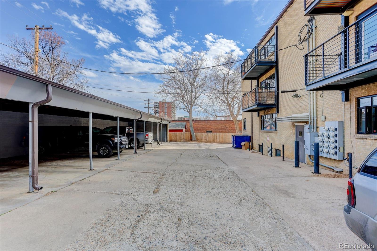 636 N Washington Street Unit: 101