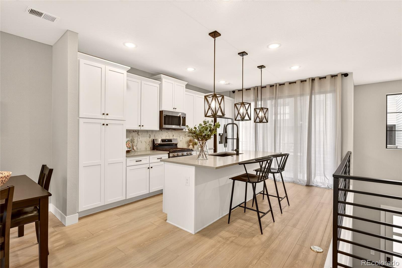 2064 S Holly Street Unit: 2-4