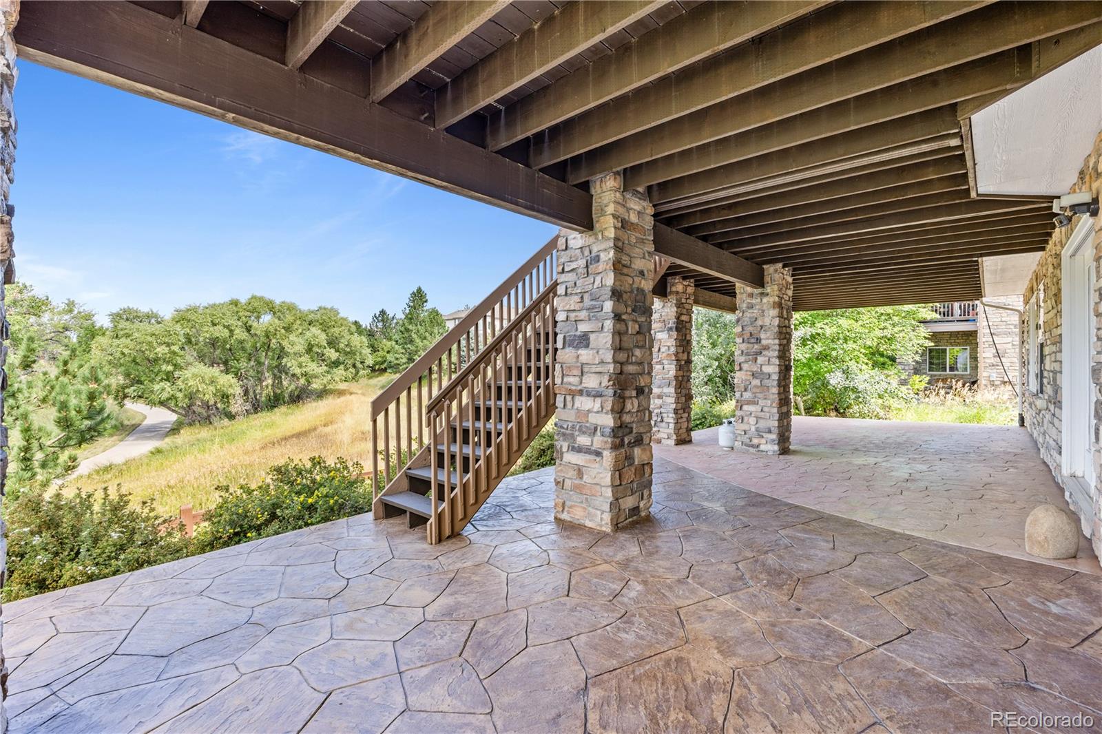 23965 E Kettle Place