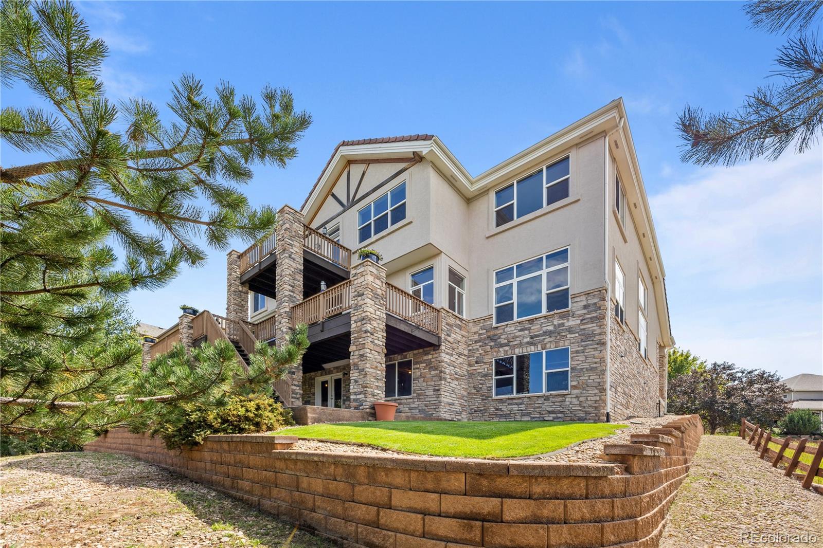 23965 E Kettle Place