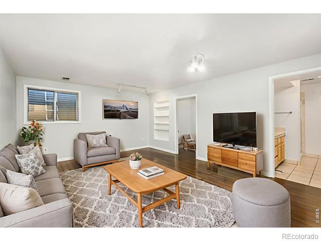 3025 Regatta Lane Unit: 2
