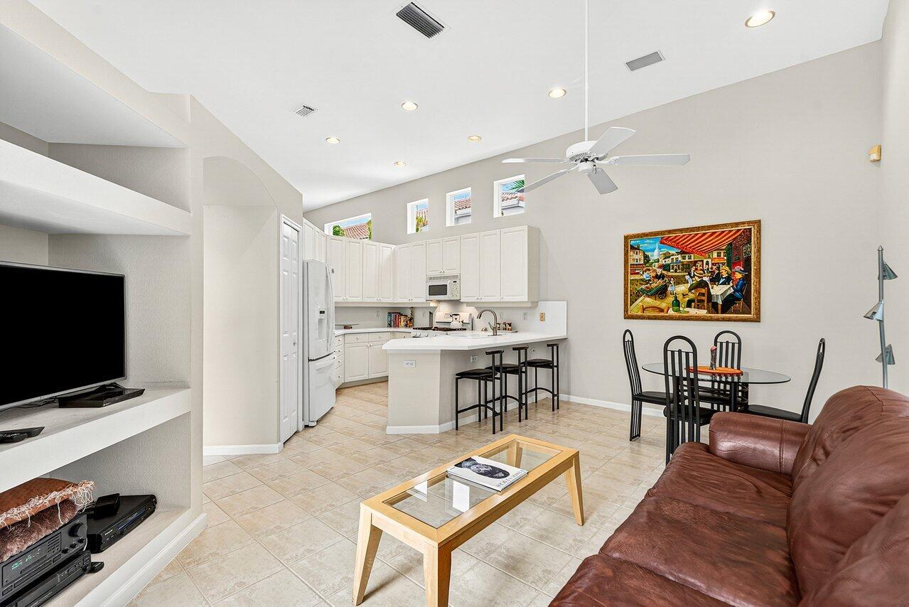 201 Sunset Bay Court