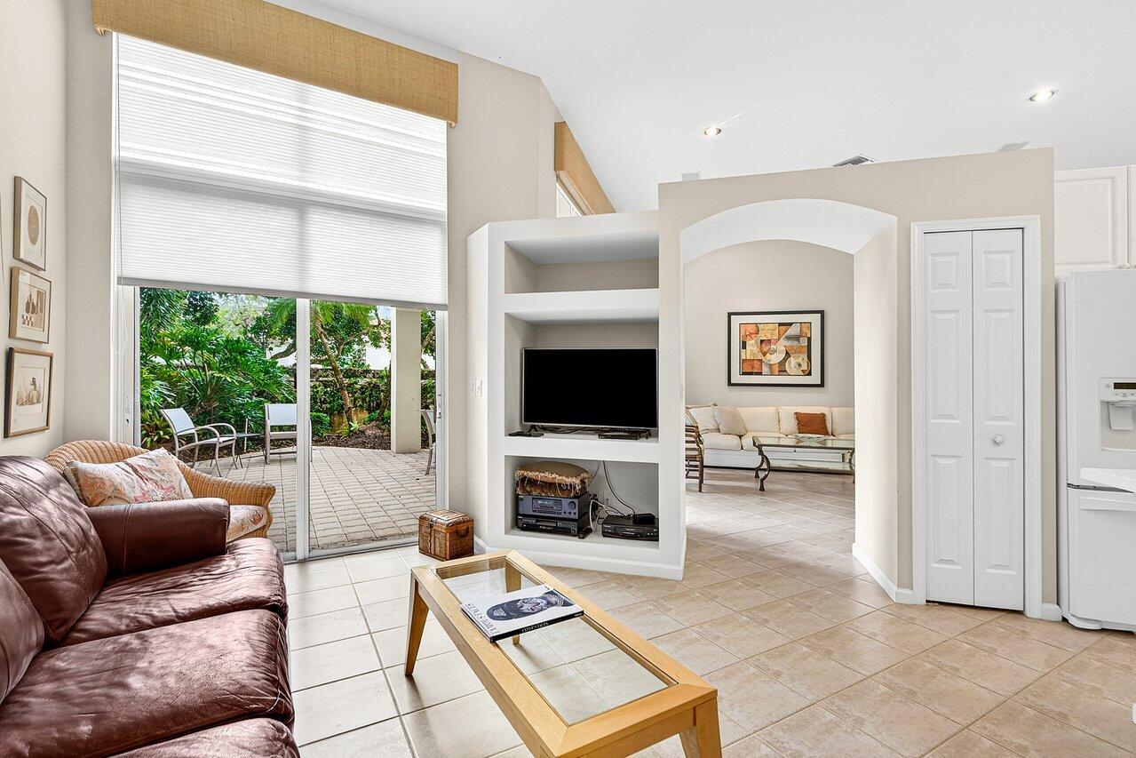 201 Sunset Bay Court