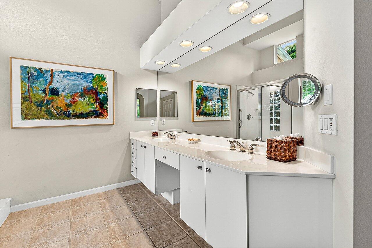 201 Sunset Bay Court