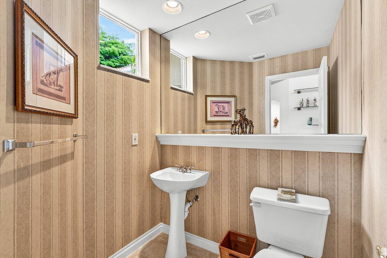 201 Sunset Bay Court