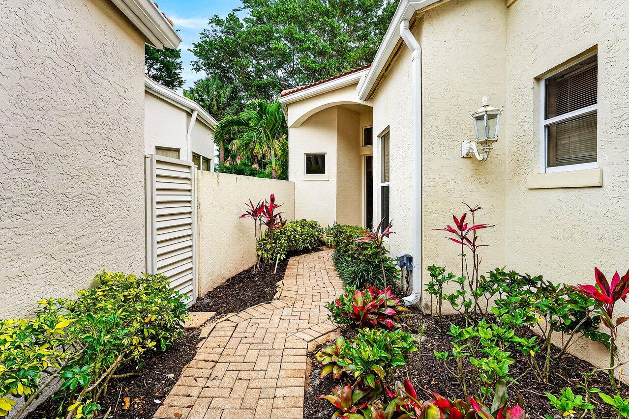 201 Sunset Bay Court