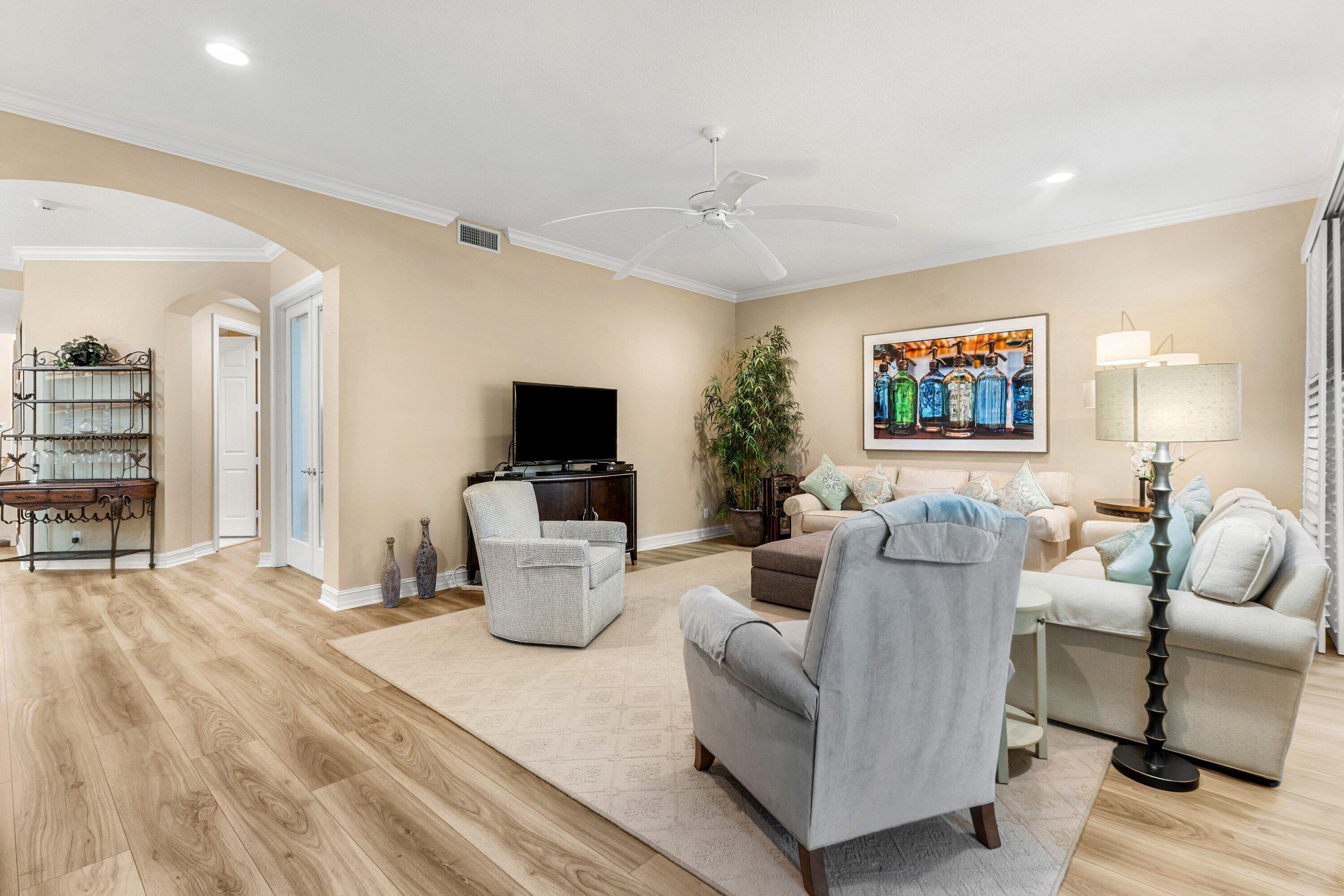 101 Palm Bay