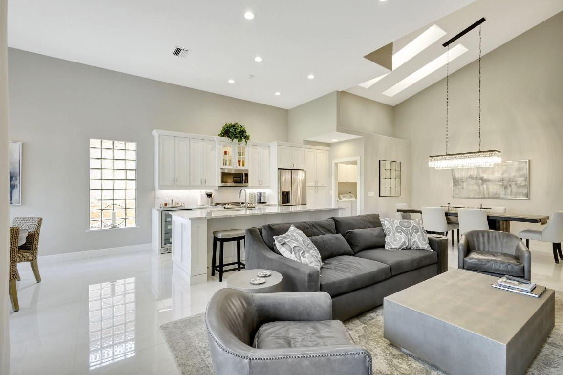 9 Porta Vista Circle