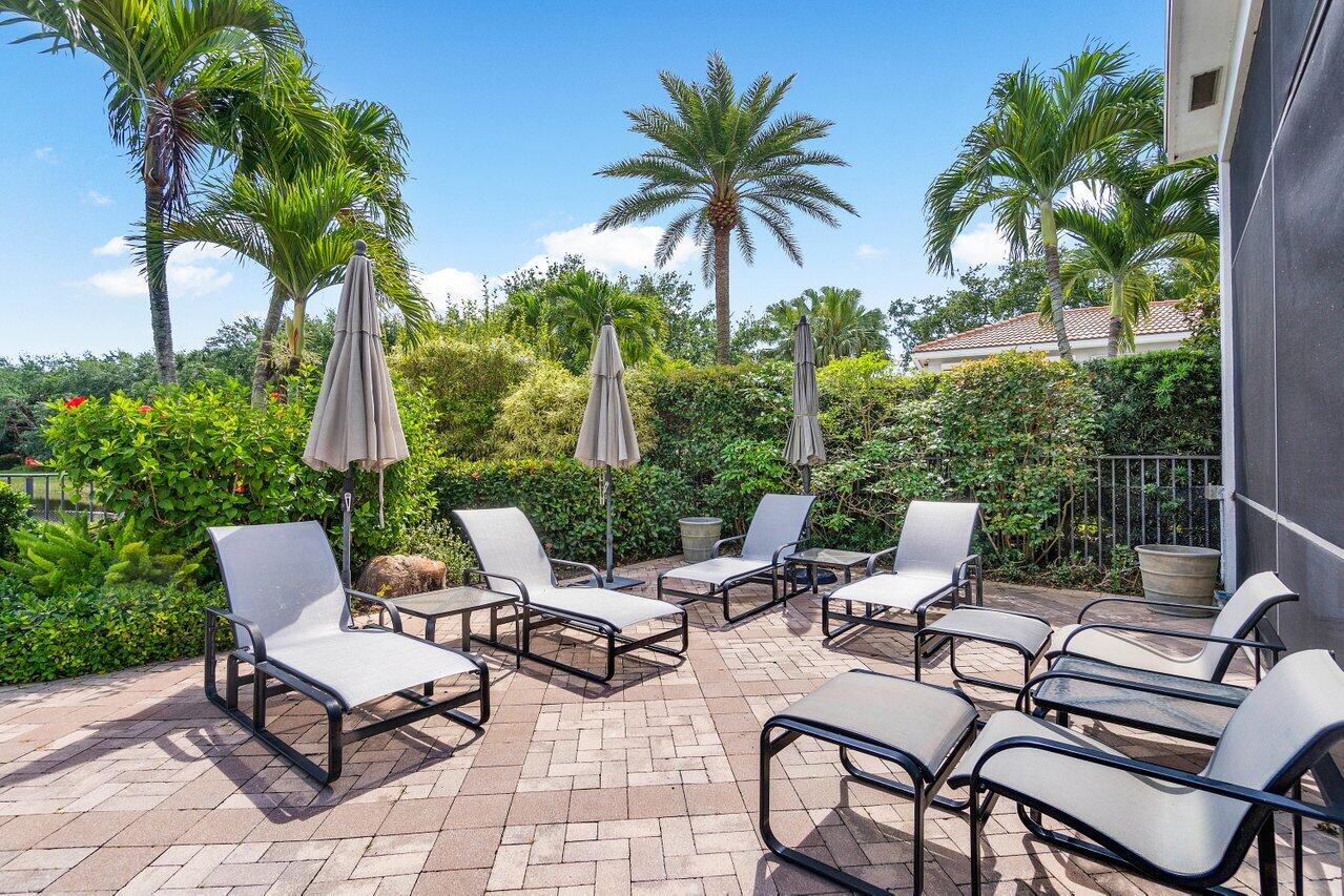 104 Monte Carlo Drive