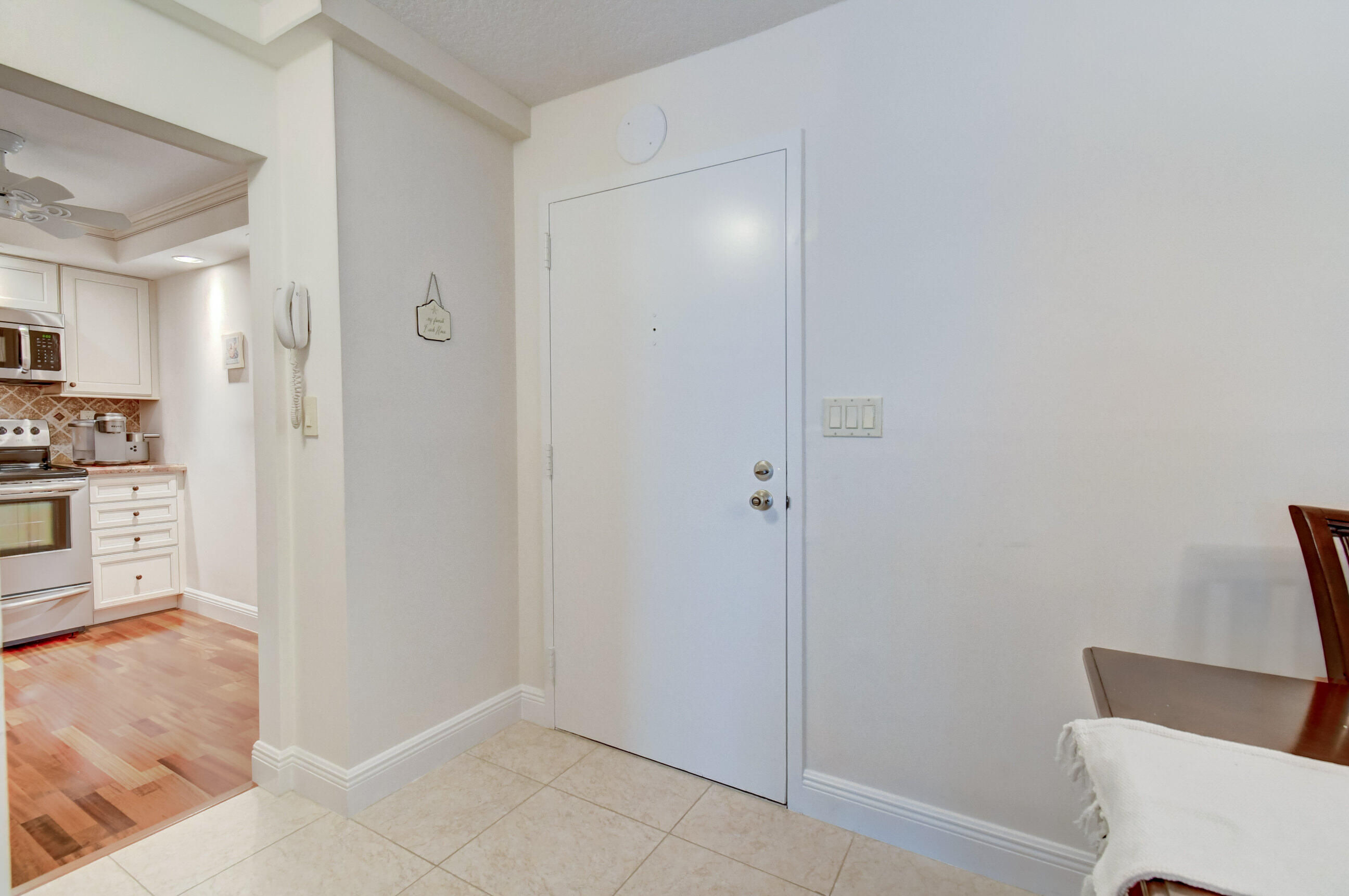 3221 S Ocean Boulevard 704