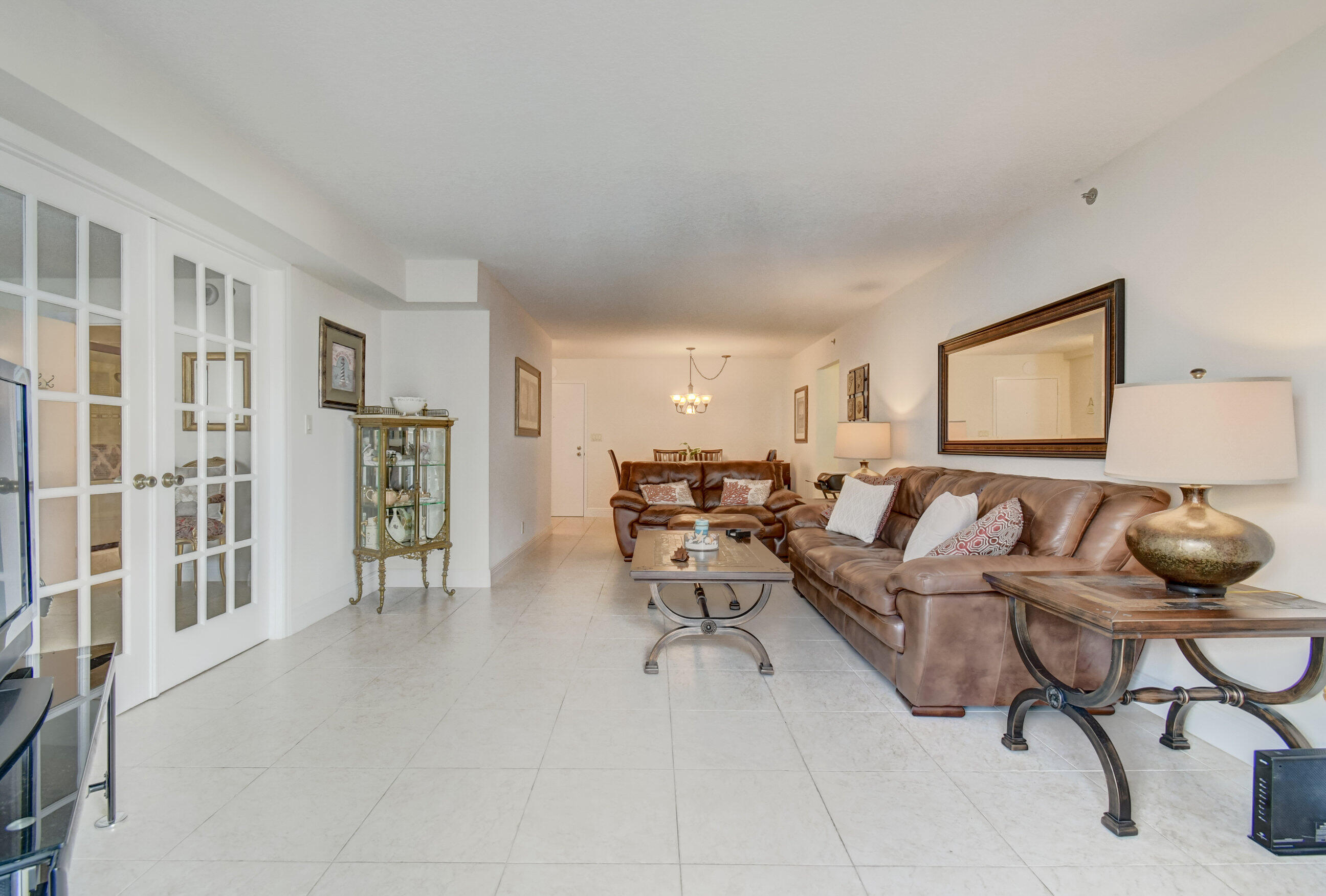 3221 S Ocean Boulevard 704