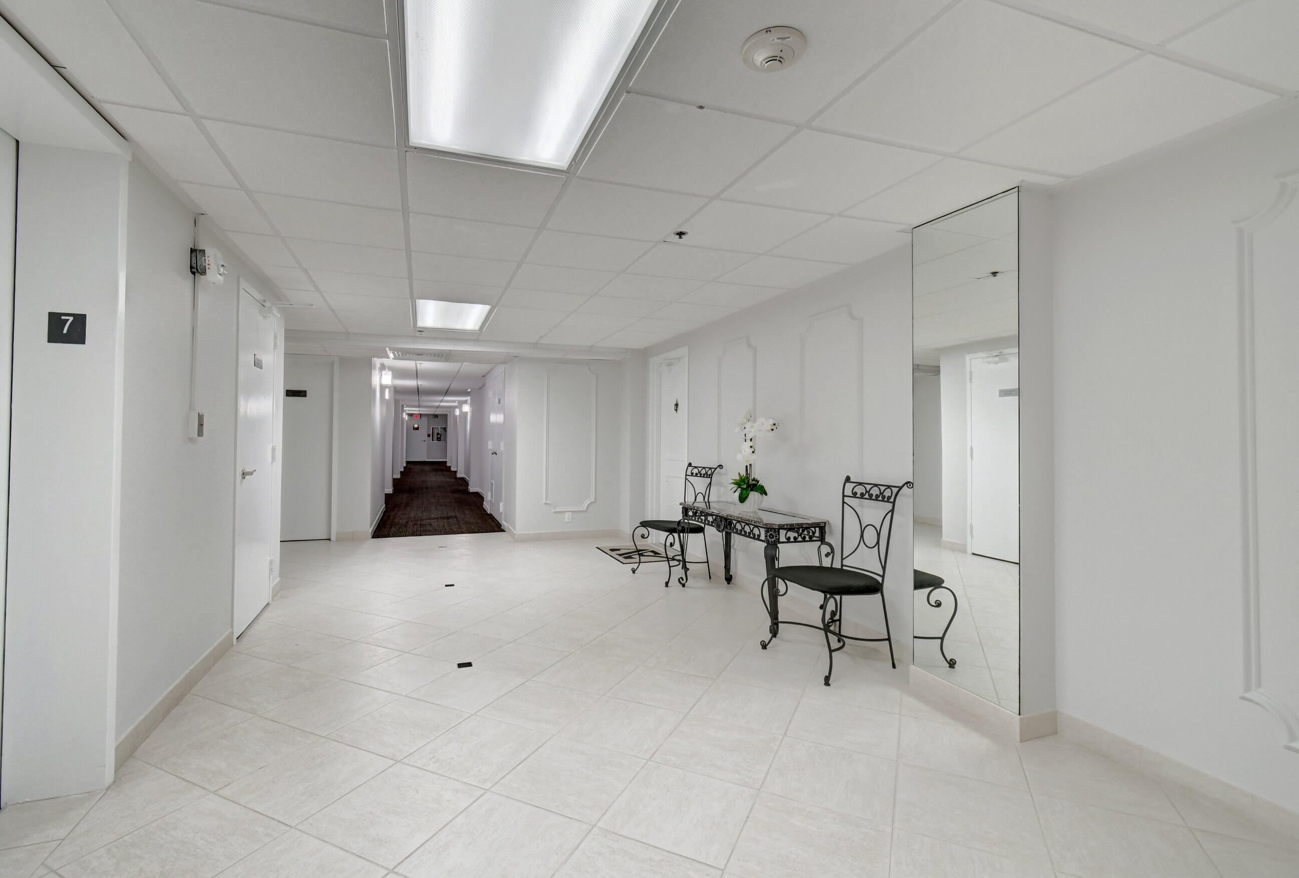 3221 S Ocean Boulevard 704