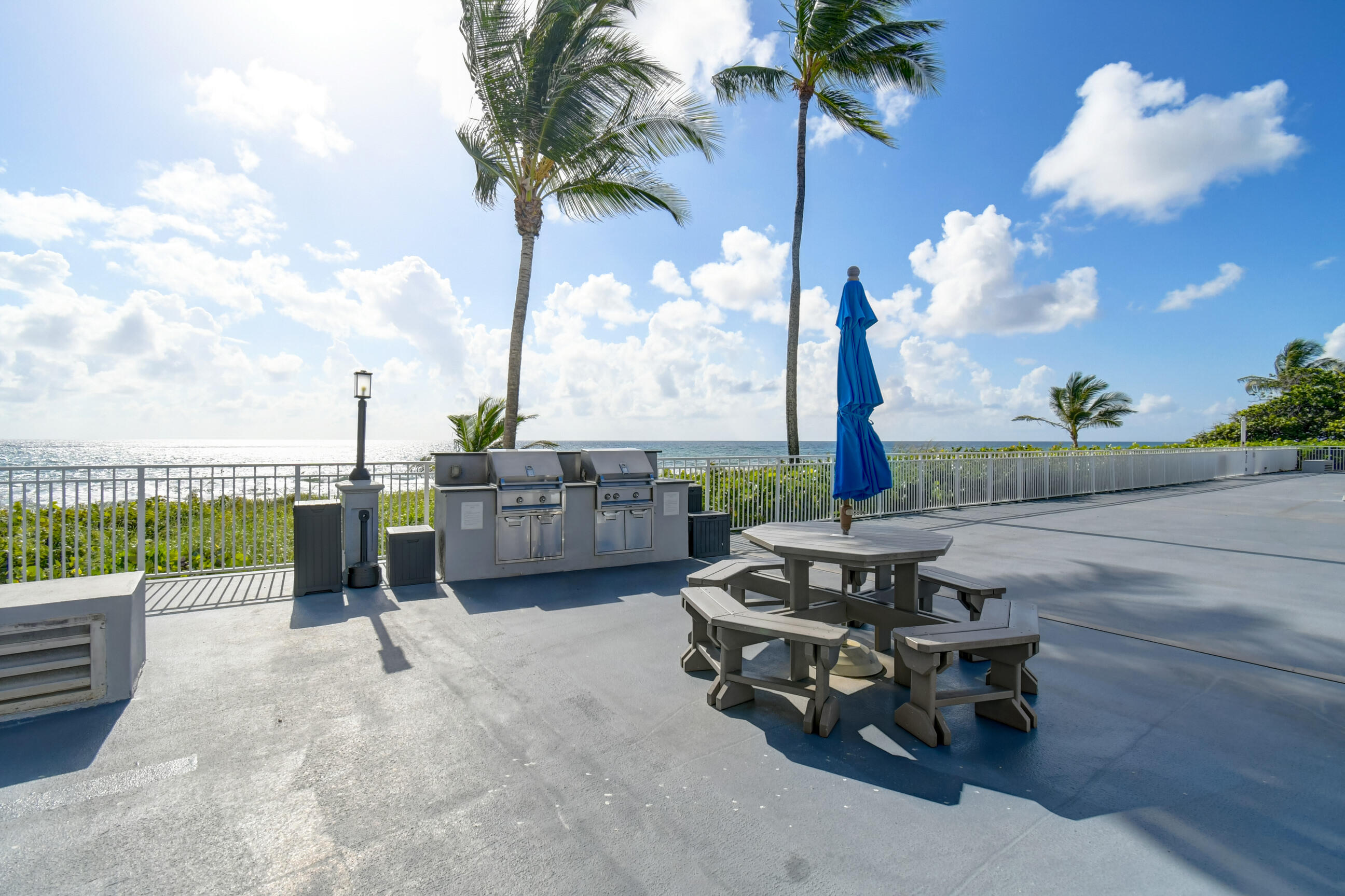 3221 S Ocean Boulevard 704