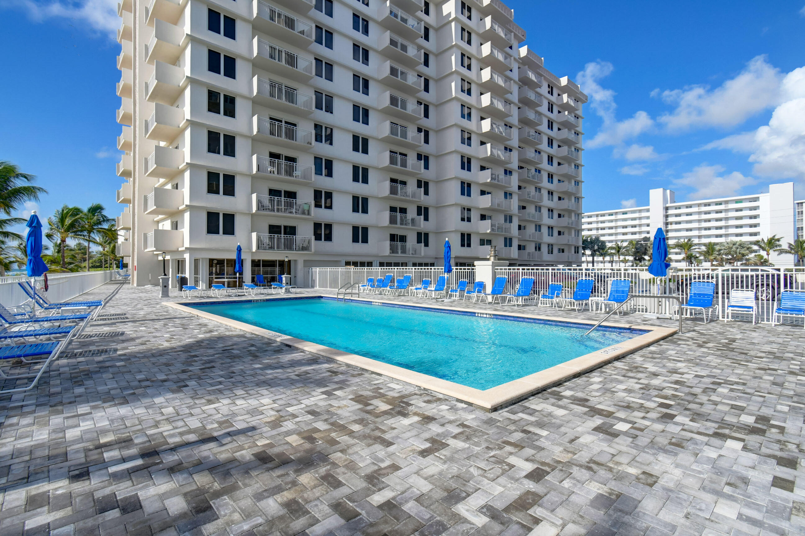 3221 S Ocean Boulevard 704