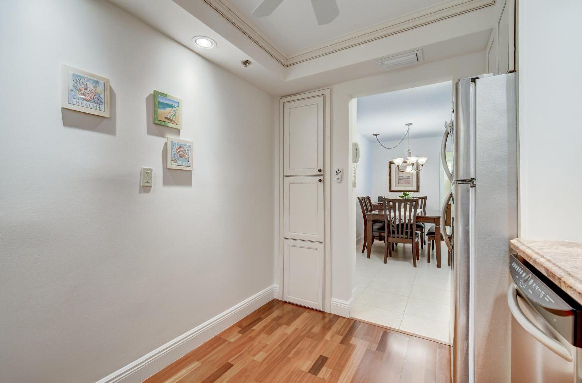 3221 S Ocean Boulevard 704