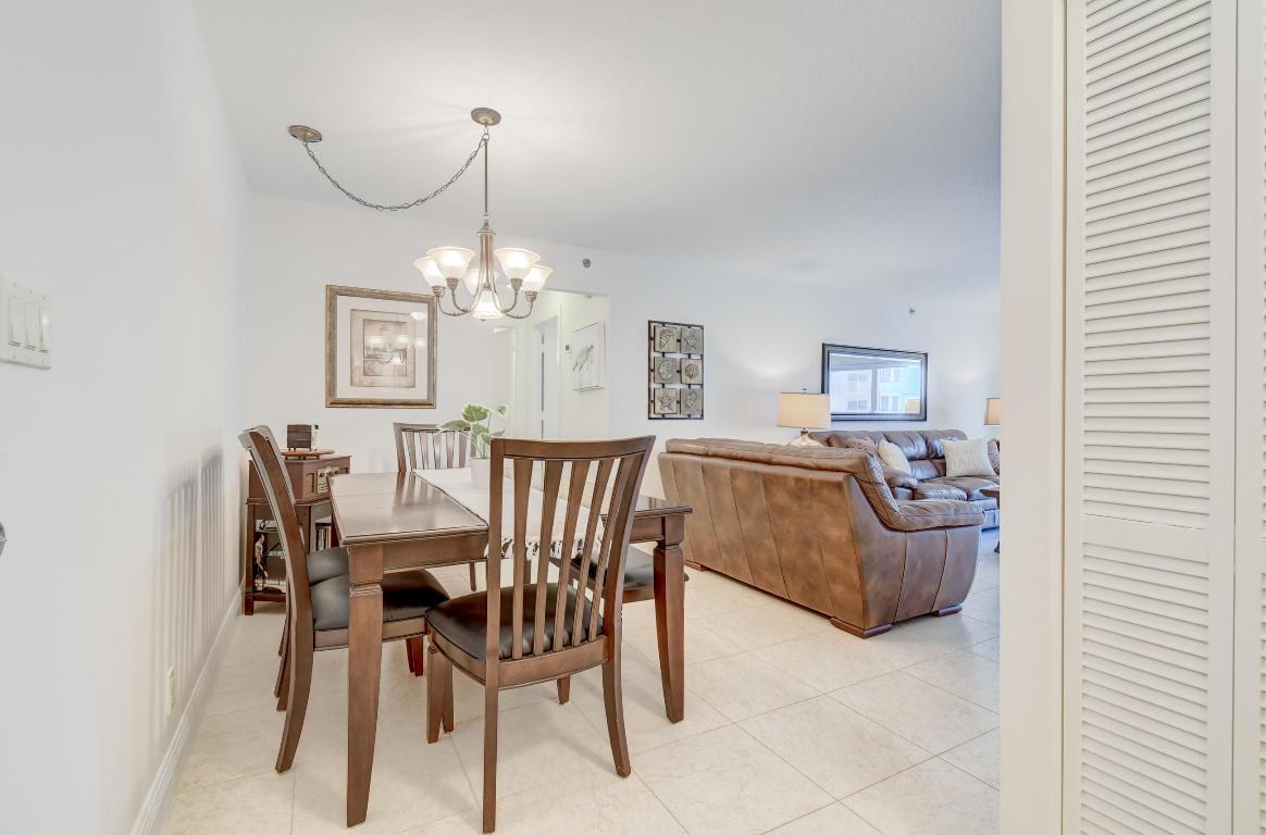 3221 S Ocean Boulevard 704