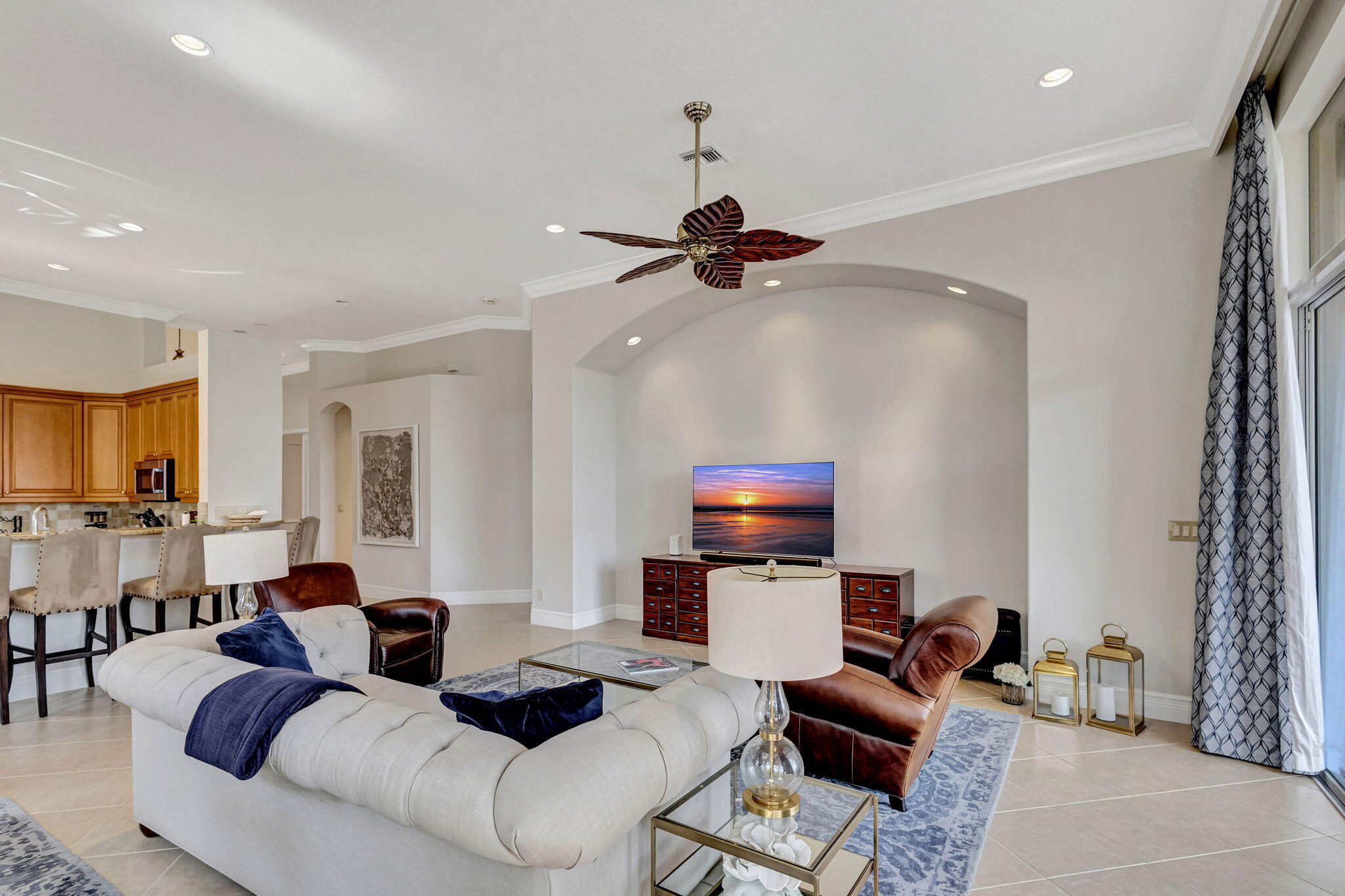 161 Esperanza Way