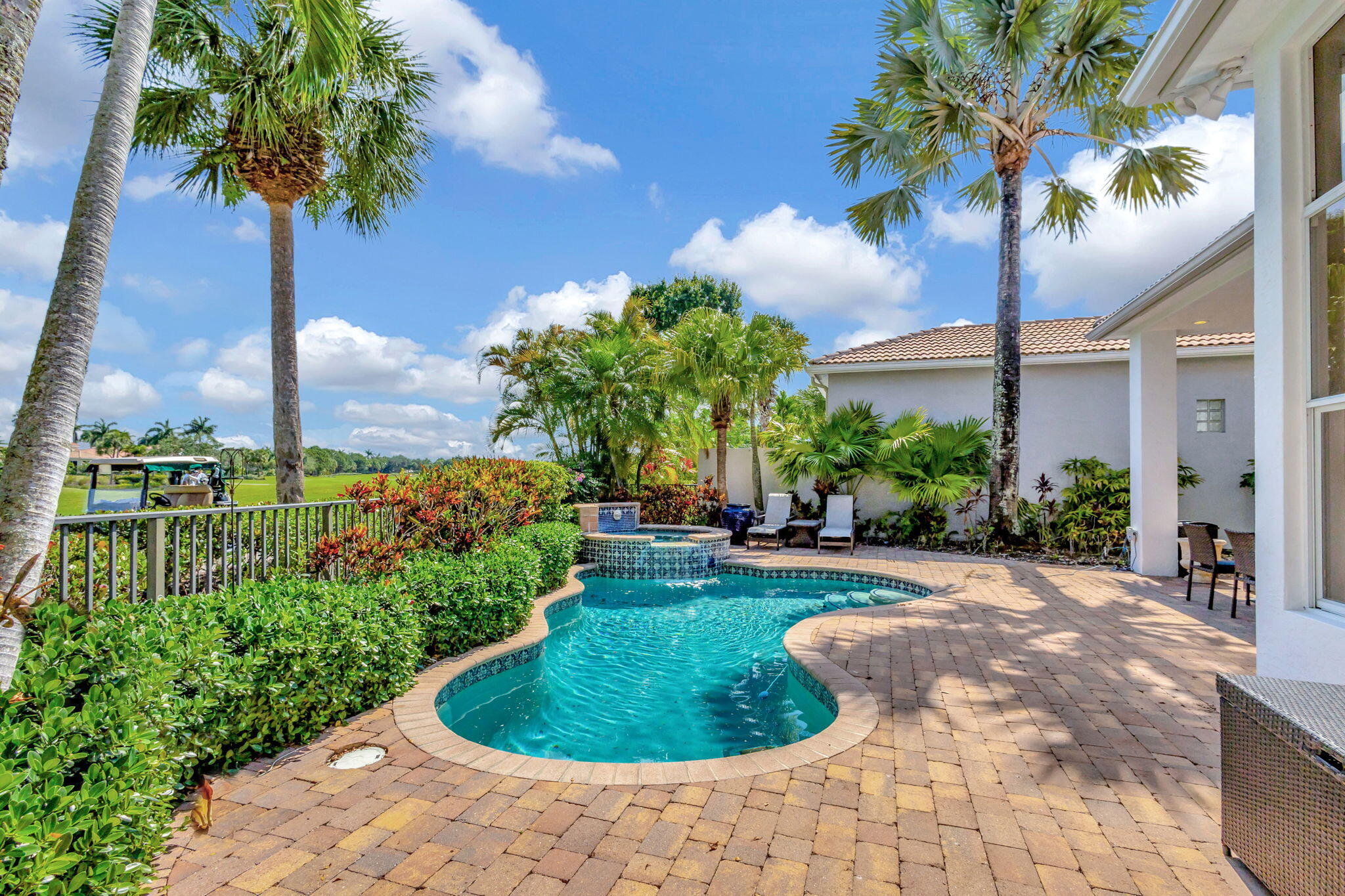 161 Esperanza Way